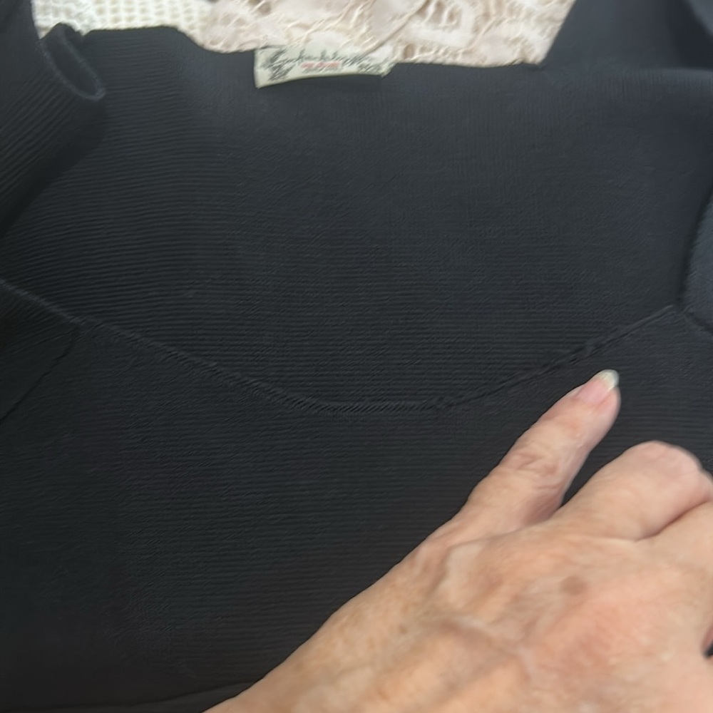 Free‎ People Intimately Flutter Cropped Black Top. Size S - Picture 13 of 15